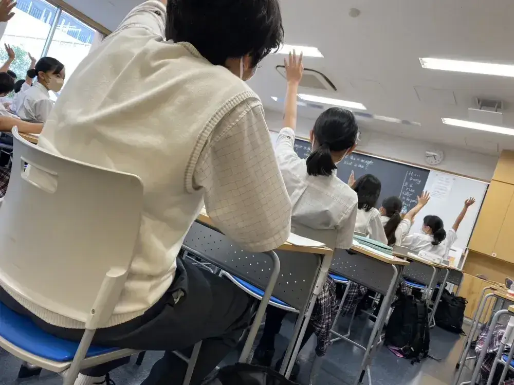 教室をお借りして授業を実施しています。