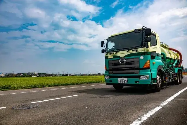 【年間休日125日】業績好調な企業での専門ドライバー